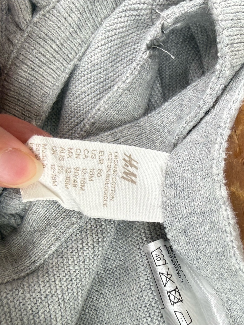 H&M Light Gray Knit Ruffle Jumper - Picture 2 of 2